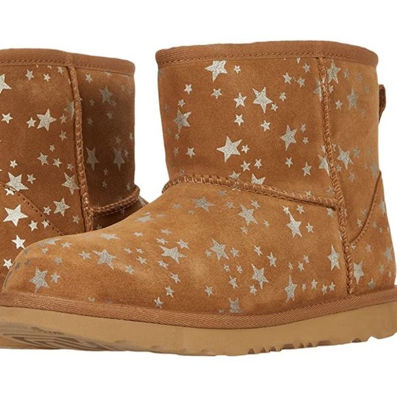 NIB UGG MINI SUEDE SHEARLING LINED STARS CLASSIC BOOTS‎ CHESTNUT SILVER - Picture 1 of 9